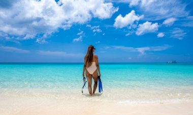 A Post-Layoff Trip To The Cayman Islands Taught Me How To Start Over