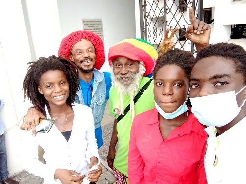 Ghanaian High Court orders school to admit two Rastafarian students who were denied admission after refusing to cut their locks - Voice Online