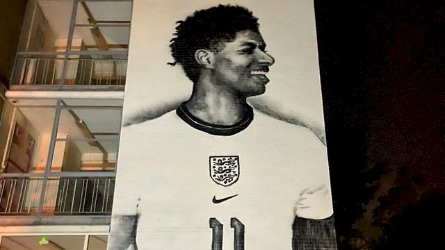 Marcus Rashford mural unveiled on the side of a North London school