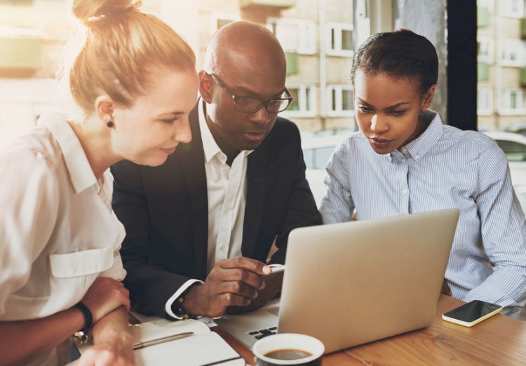 Ethnic minority pay gap could widen amid rising costs, says report