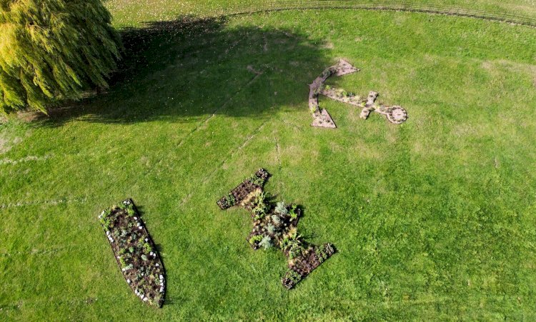 London's first memorial to transatlantic slave trade unveiled
