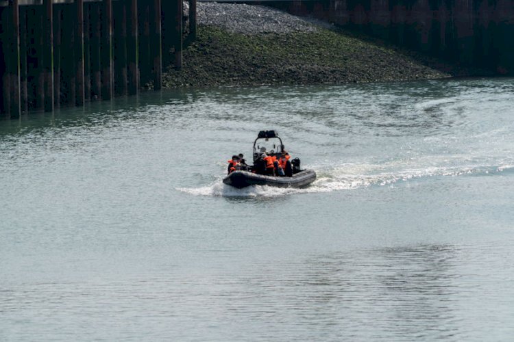 Most refugees arriving on boats win asylum claims